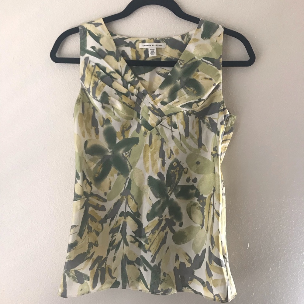 Banana Republic Shell Tank